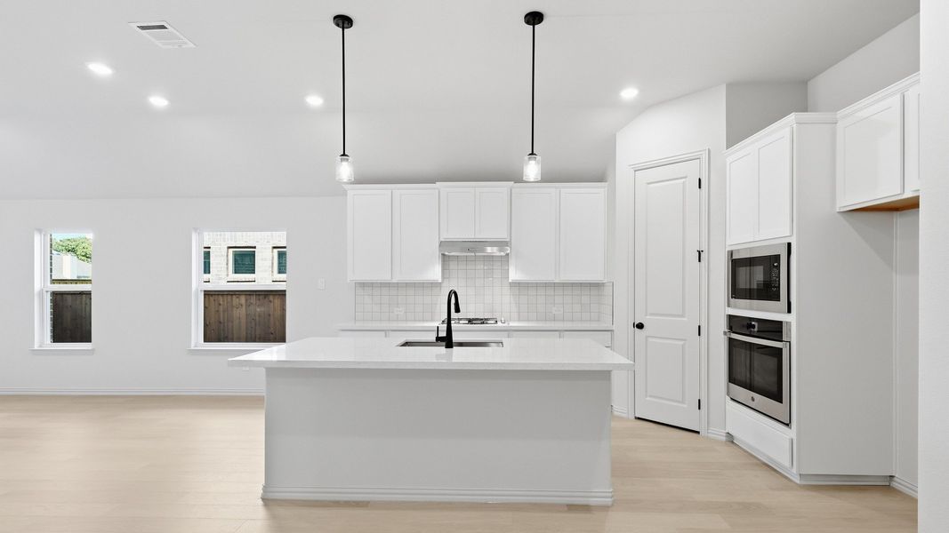 Furnished interior view inside a new home in Taylor Estates, Corinth (Image 20).