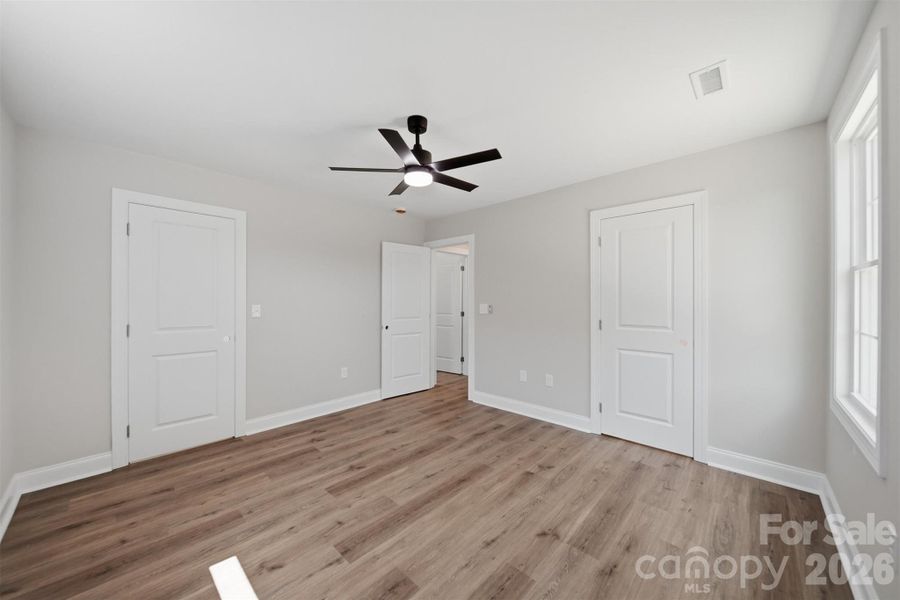 Spacious, unfurnished interior of a new home in , Hickory (Image 37).