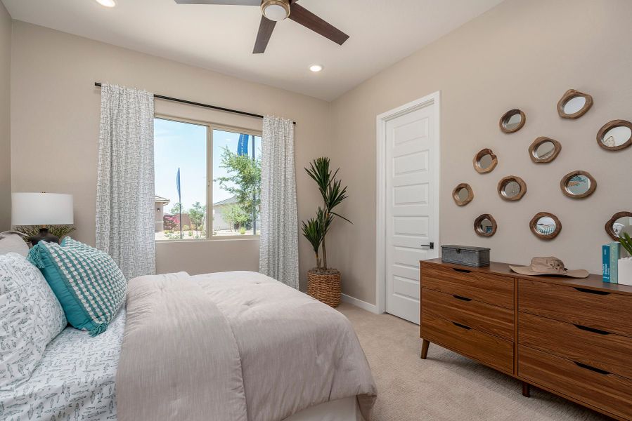 Representative furnished interior of a home built from the Pastora by Risewell Homes in Wildera, San Tan Valley (Image 11).