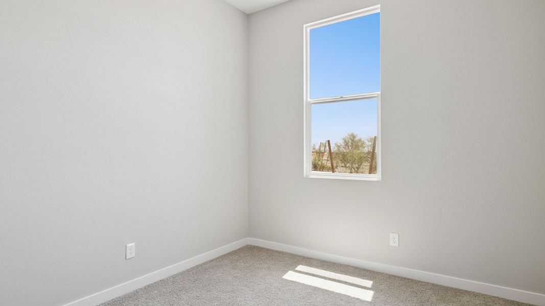 Spacious, unfurnished interior of a new home in Upper Canyon, Phoenix (Image 19).