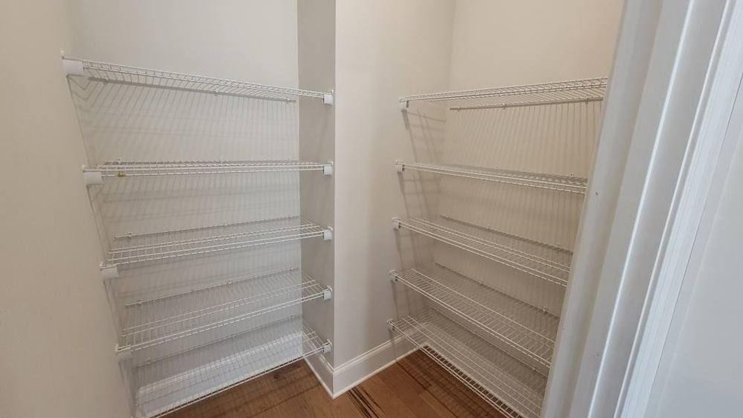 Spacious, unfurnished interior of a new home in The Reserve at Bells Ferry, Kennesaw (Image 21).