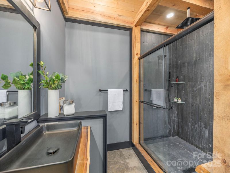 Furnished interior view inside a new home in , Waynesville (Image 10).