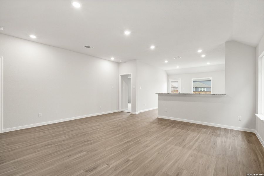 Spacious, unfurnished interior of a new home in Abbott Place, St. Hedwig (Image 15).