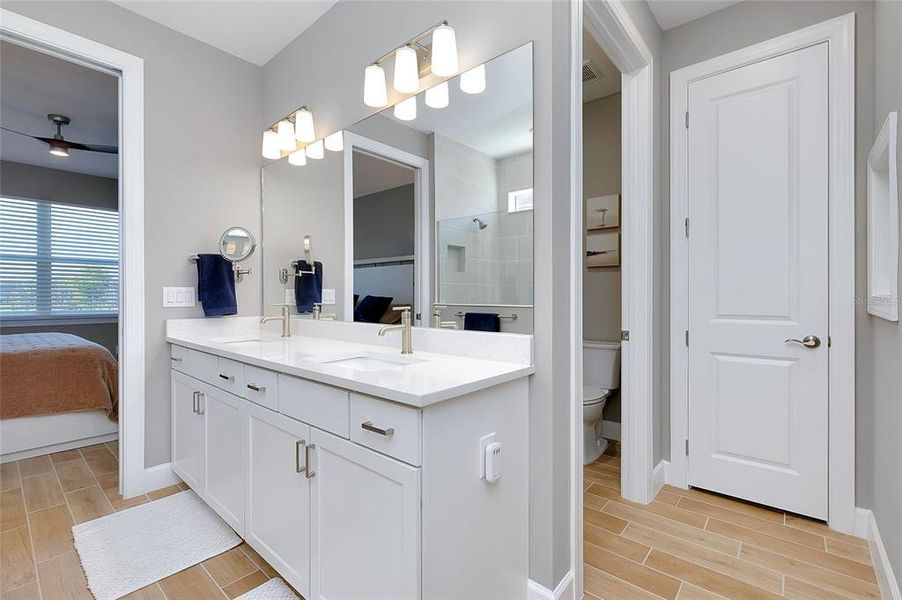 Furnished interior view inside a new home in , Englewood (Image 54).