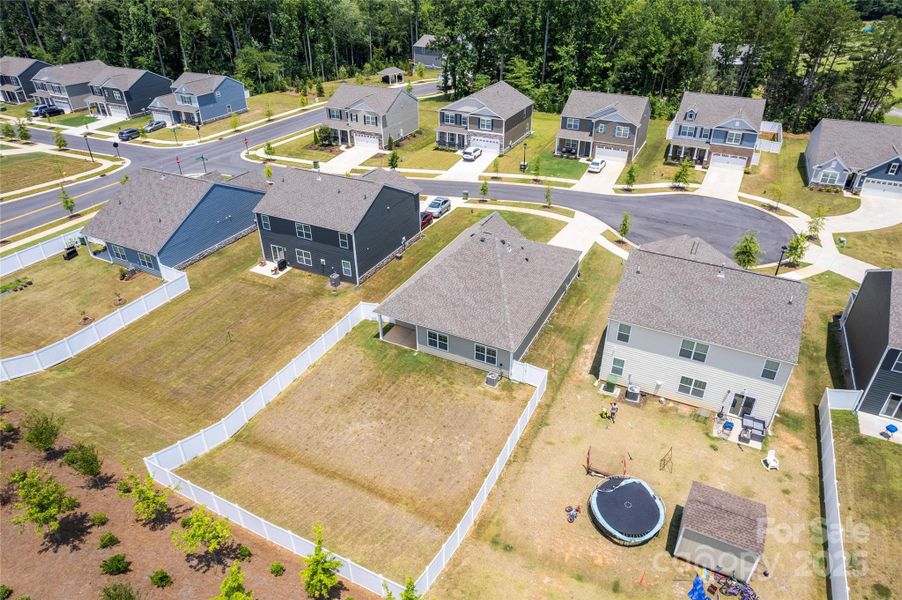 Exterior details and patio area of a home in Azalea Ridge, Mount Holly (Image 4).