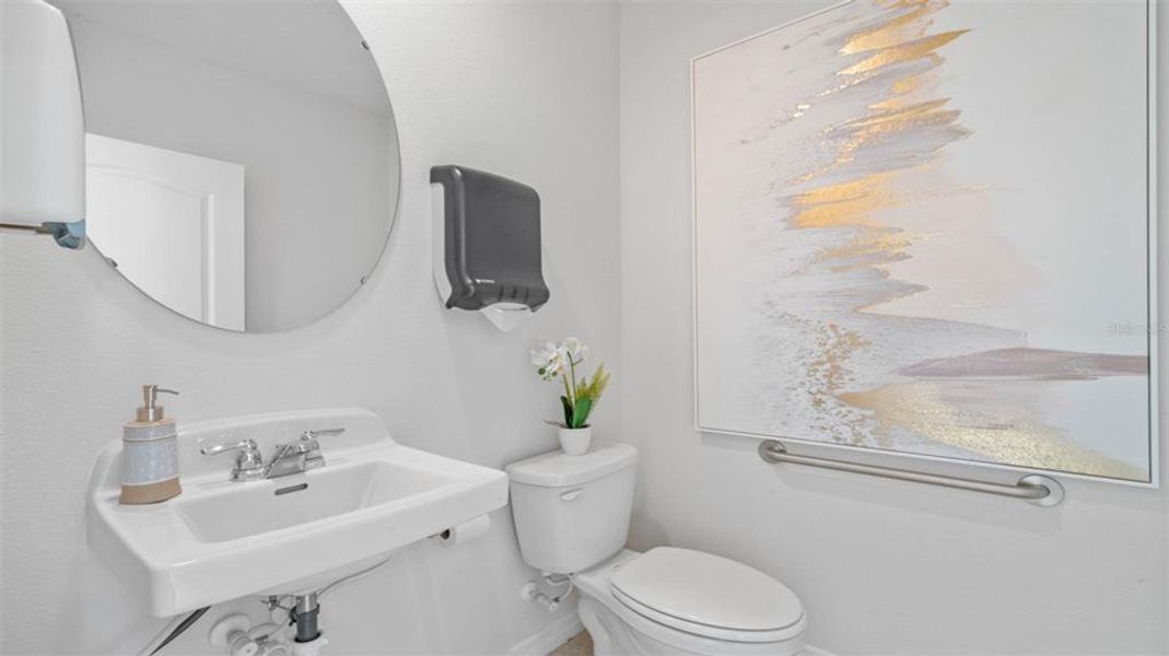 Furnished interior view inside a new home in Buena Lago, St. Cloud (Image 12).