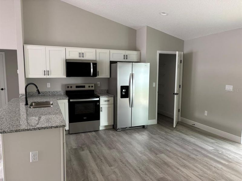 Furnished interior view inside a new home in , Dunnellon (Image 6).