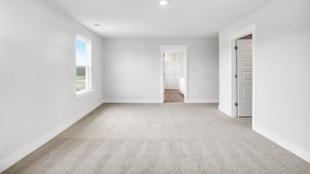 Spacious, unfurnished interior of a new home in Saltgrass Landing, Winnabow (Image 22).