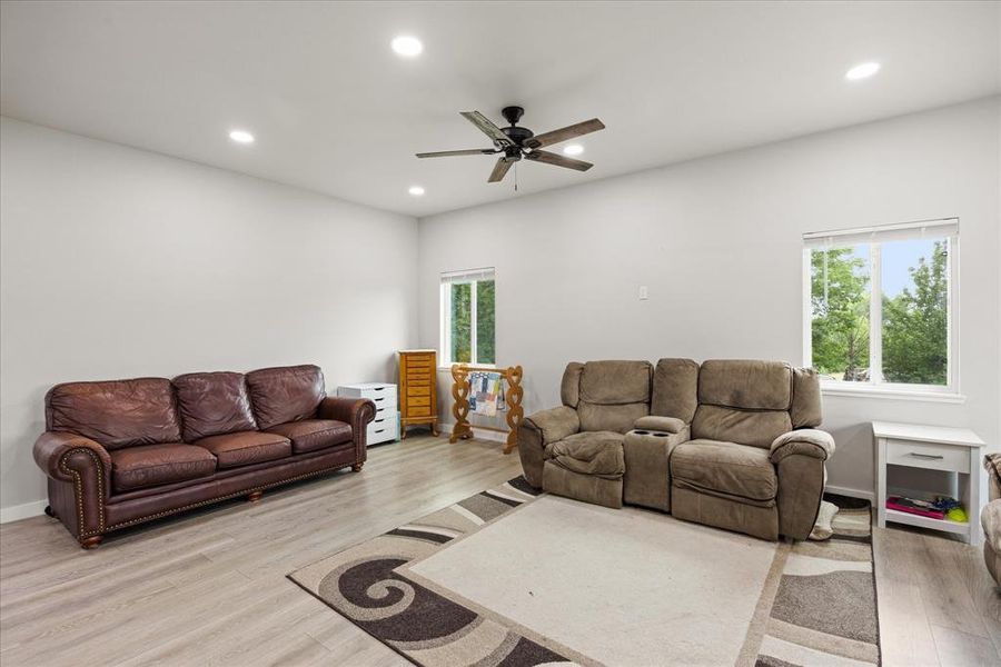 Furnished interior view inside a new home in , Granbury (Image 12).