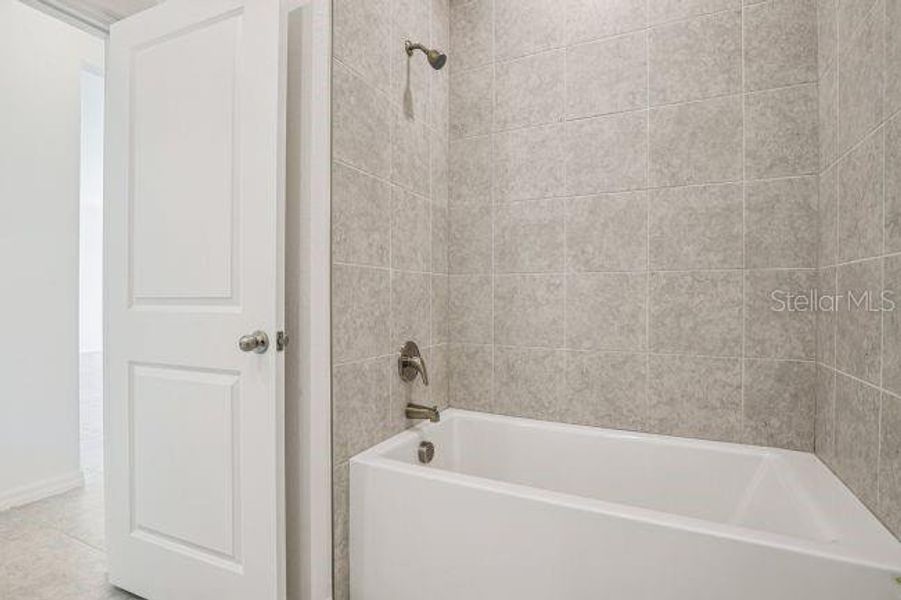 Image 31 of a home in Palm Coast.
