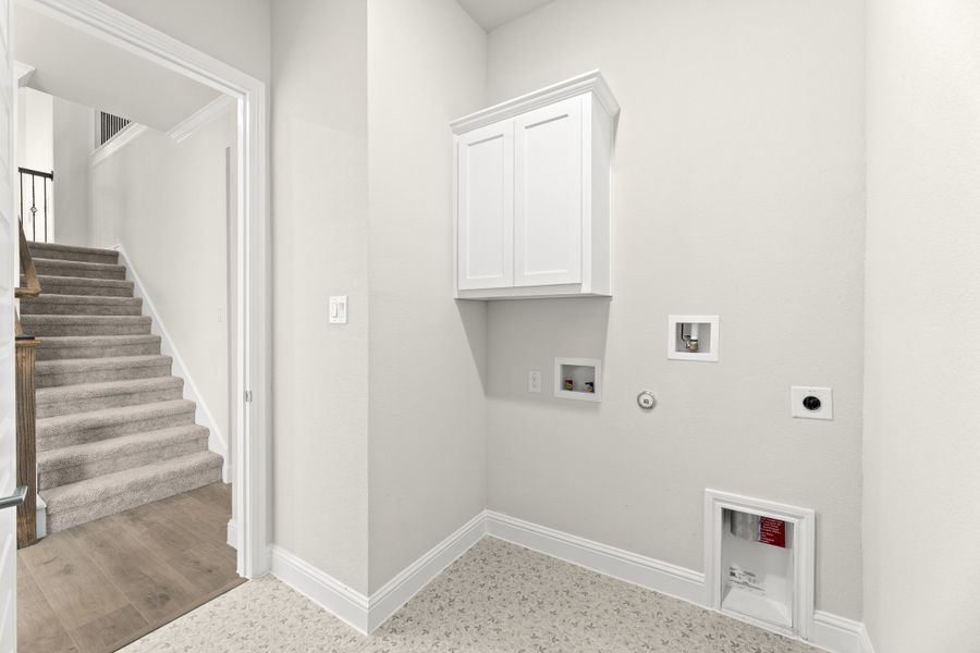 Representative unfurnished interior of a home built from the Chessel JS by Sandlin Homes in Timberbrook, Justin (Image 26).