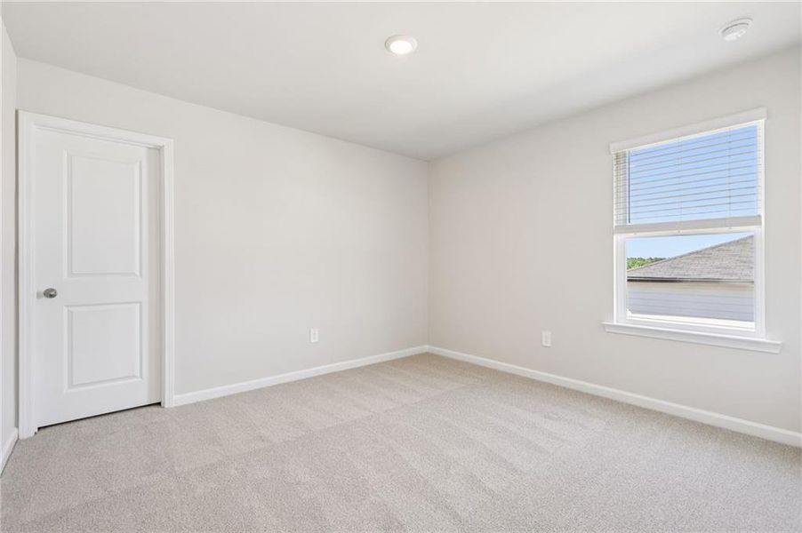 Spacious, unfurnished interior of a new home in Preserve at Mountain Creek, Pendergrass (Image 22).