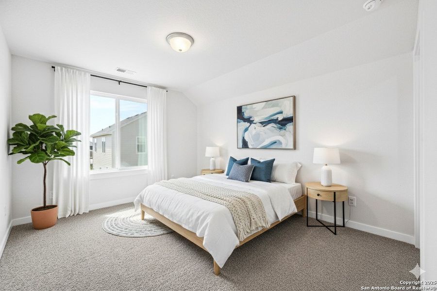 Furnished interior view inside a new home in Avondale, San Antonio (Image 9).