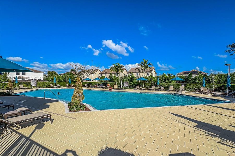 Community amenities in , Homestead (Image 30).