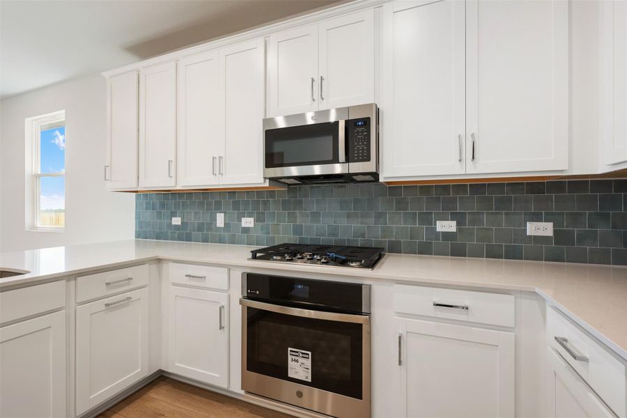 Furnished interior view inside a new home in Patterson Ranch, Georgetown (Image 6). Furnished interior view inside a new home in Patterson Ranch, Georgetown (Image 6).