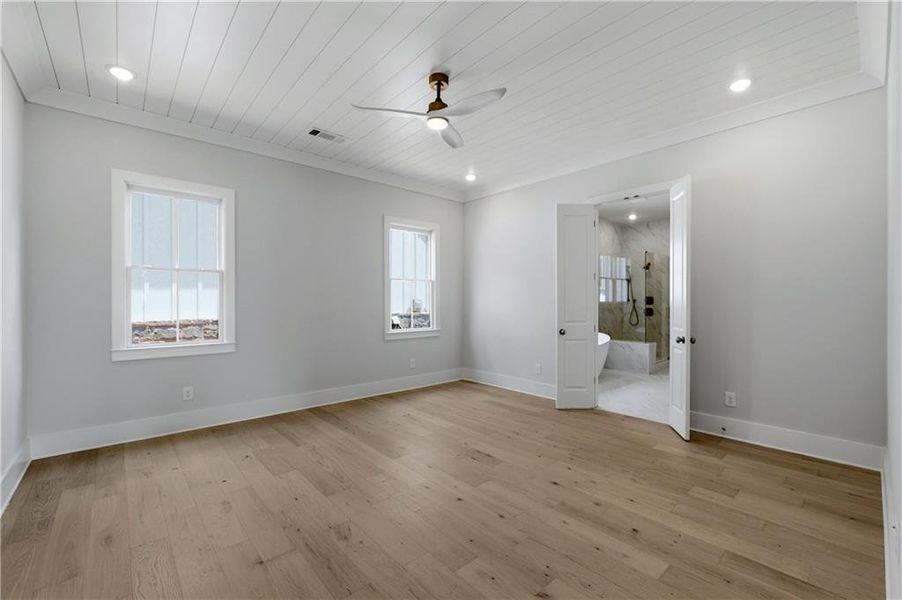Spacious, unfurnished interior of a new home in , Alpharetta (Image 32).