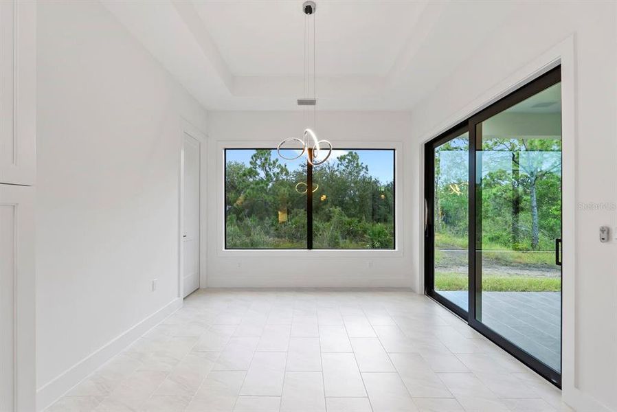Spacious, unfurnished interior of a new home in , Naples (Image 14).