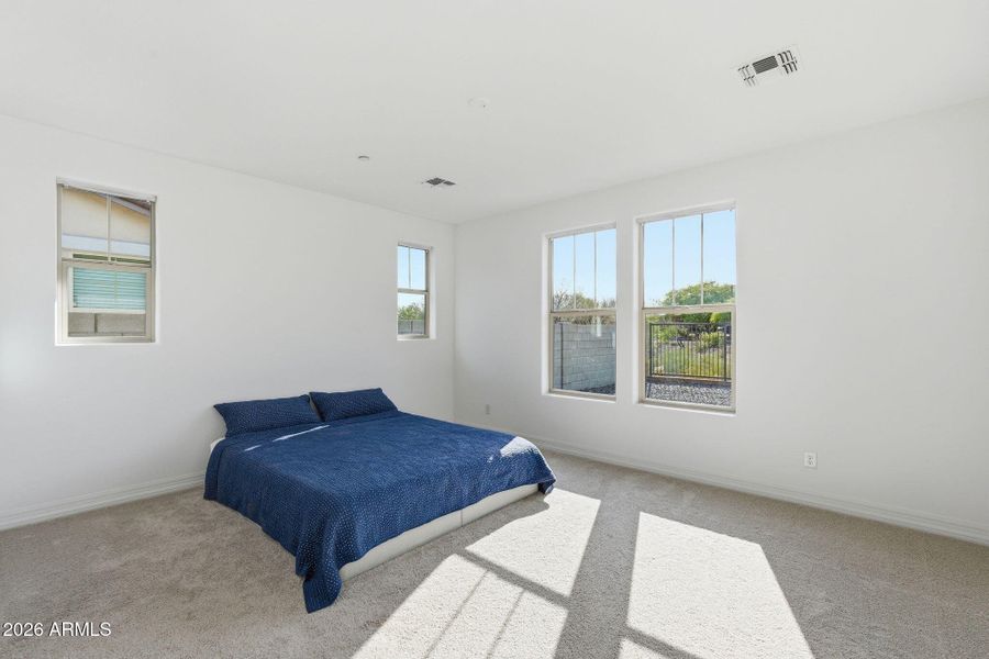 ListerPros_028 (2) ListerPros_028 (2)