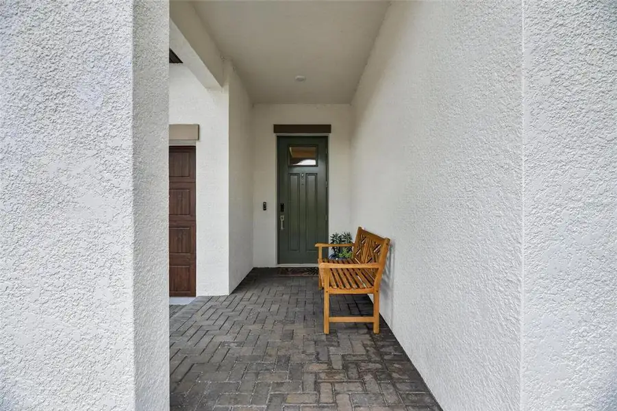 Exterior details and patio area of a home in Southshore Bay Active Adult, Wimauma (Image 34).