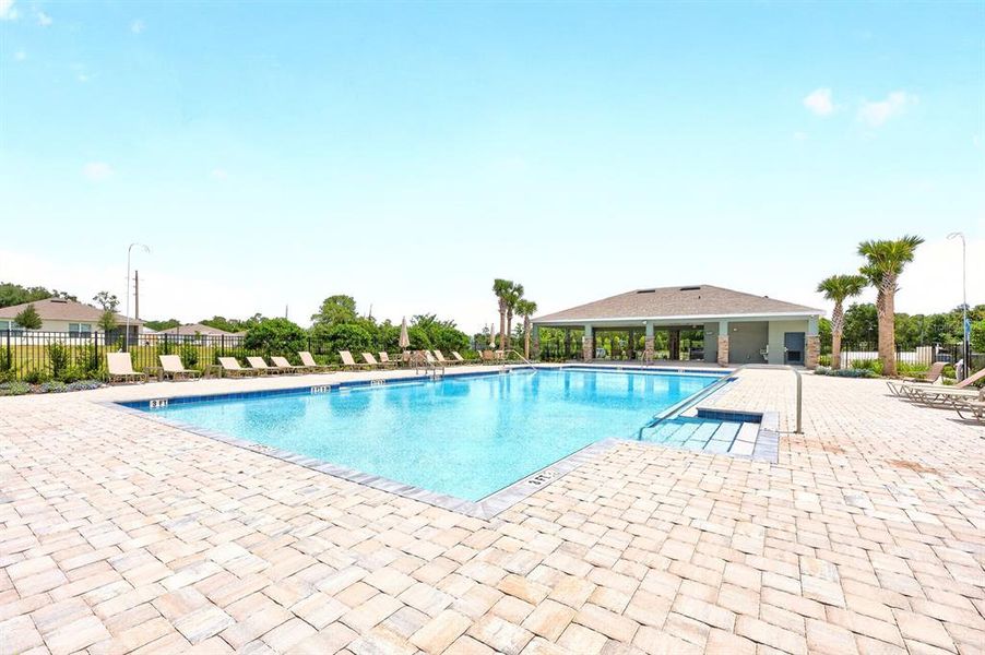 Community amenities in Magnolia Pointe, Umatilla (Image 24).