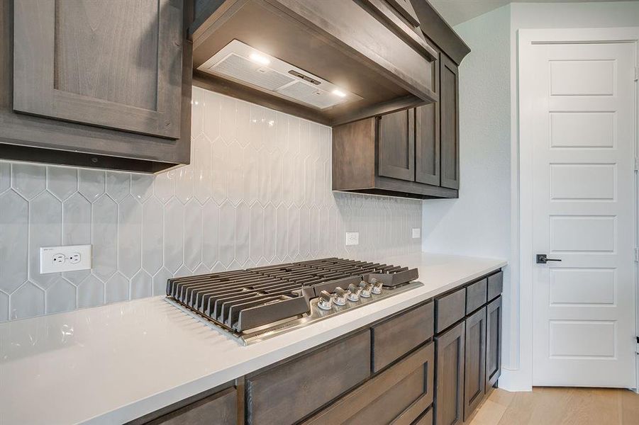 Close-up of interior finishes inside a home in Talon Hills, Fort Worth (Image 17). Close-up of interior finishes inside a home in Talon Hills, Fort Worth (Image 17).