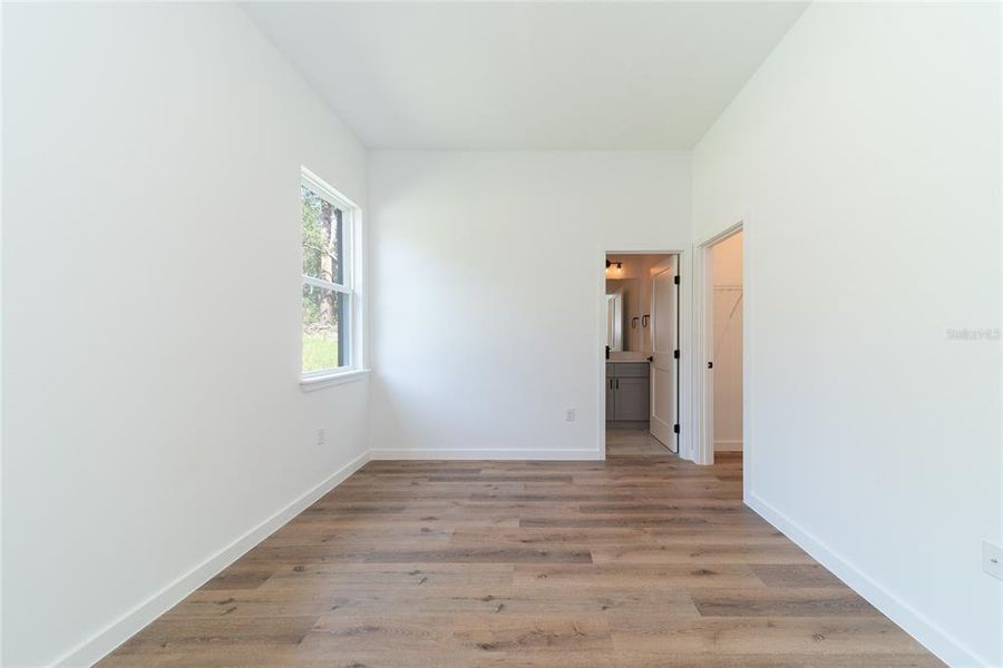 Spacious, unfurnished interior of a new home in , Dunnellon (Image 42). Spacious, unfurnished interior of a new home in , Dunnellon (Image 42).