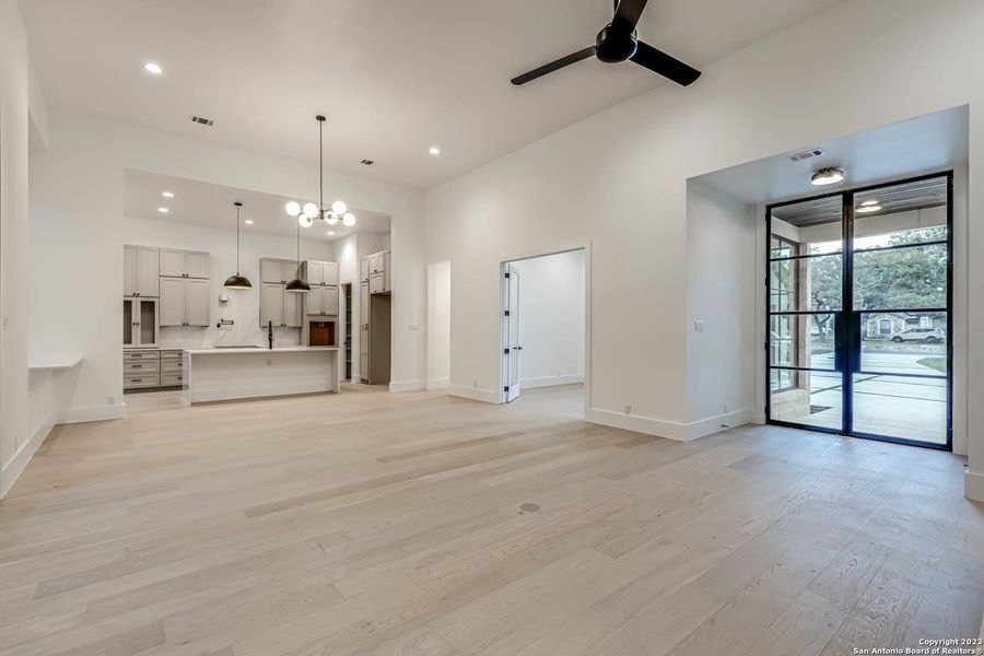Spacious, unfurnished interior of a new home in , San Antonio (Image 27). Spacious, unfurnished interior of a new home in , San Antonio (Image 27).