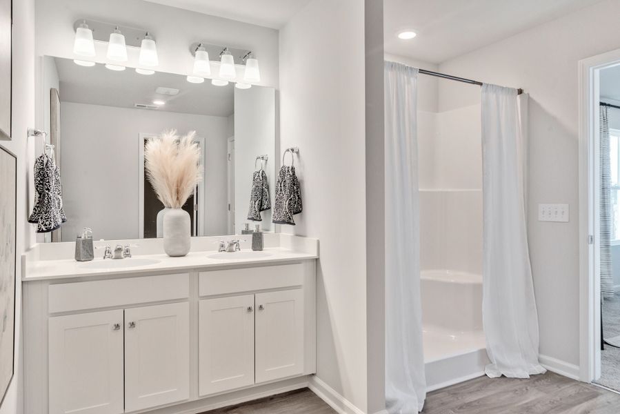 4br New Home in Supply, NC.  - Slide 17