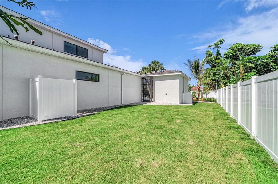 Exterior details and patio area of a home in , Sarasota (Image 29).