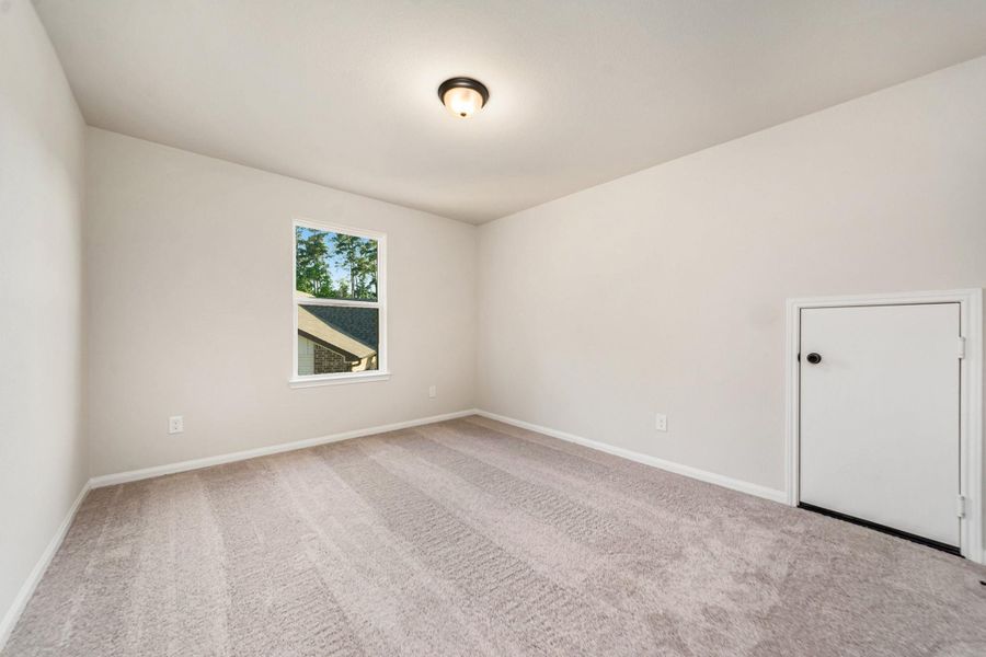 Spacious, unfurnished interior of a new home in Columbia Lakes, West Columbia (Image 21). Spacious, unfurnished interior of a new home in Columbia Lakes, West Columbia (Image 21).