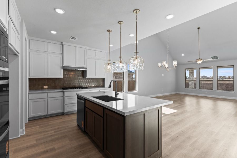 4br New Home in Mansfield, TX.  - Slide 7