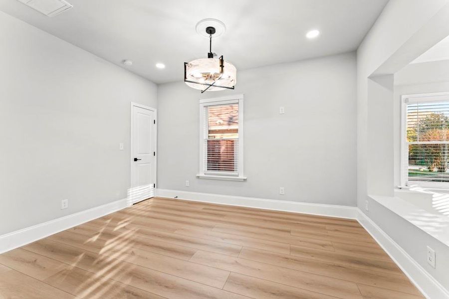 Spacious, unfurnished interior of a new home in , Atlanta (Image 26). Spacious, unfurnished interior of a new home in , Atlanta (Image 26).