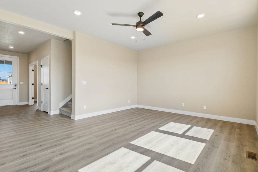 Spacious, unfurnished interior of a new home in The Glen, Colorado Springs (Image 18). Spacious, unfurnished interior of a new home in The Glen, Colorado Springs (Image 18).