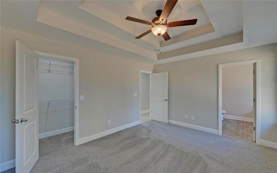 Spacious, unfurnished interior of a new home in , Demorest (Image 14).