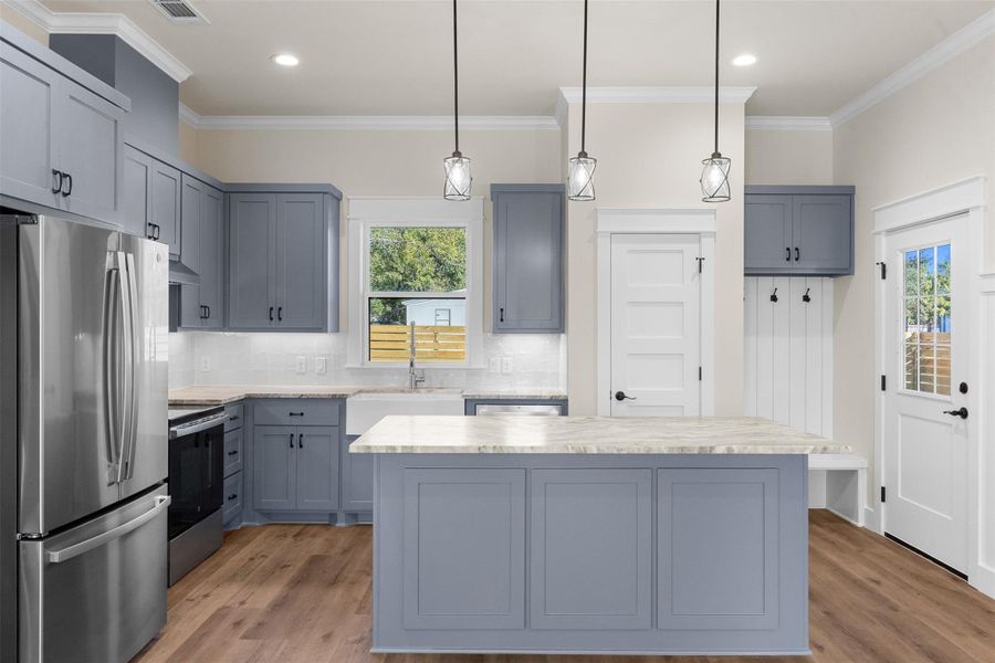 Furnished interior view inside a new home in , Franklin (Image 4).