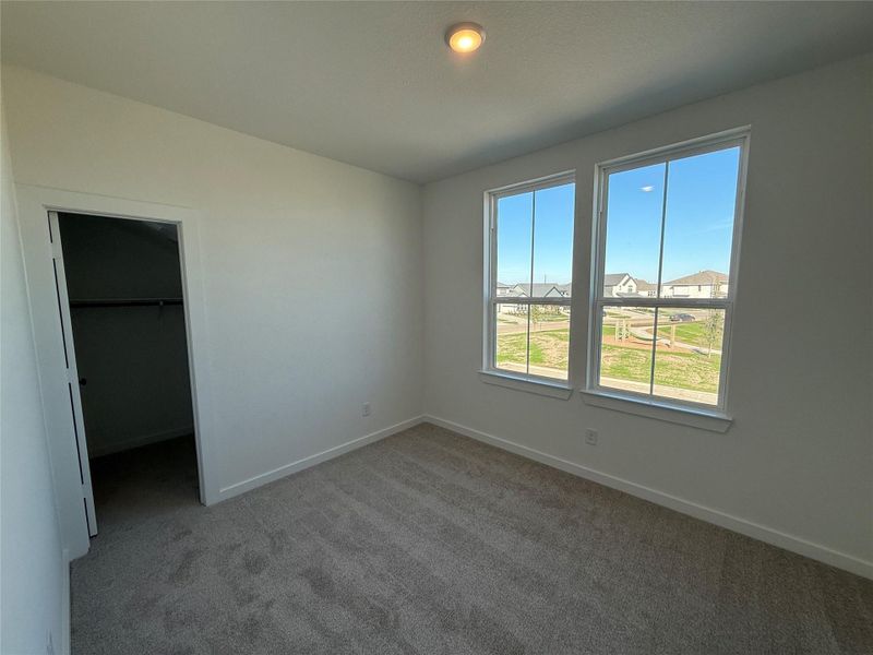 Spacious, unfurnished interior of a new home in Austin Point, Richmond (Image 11).