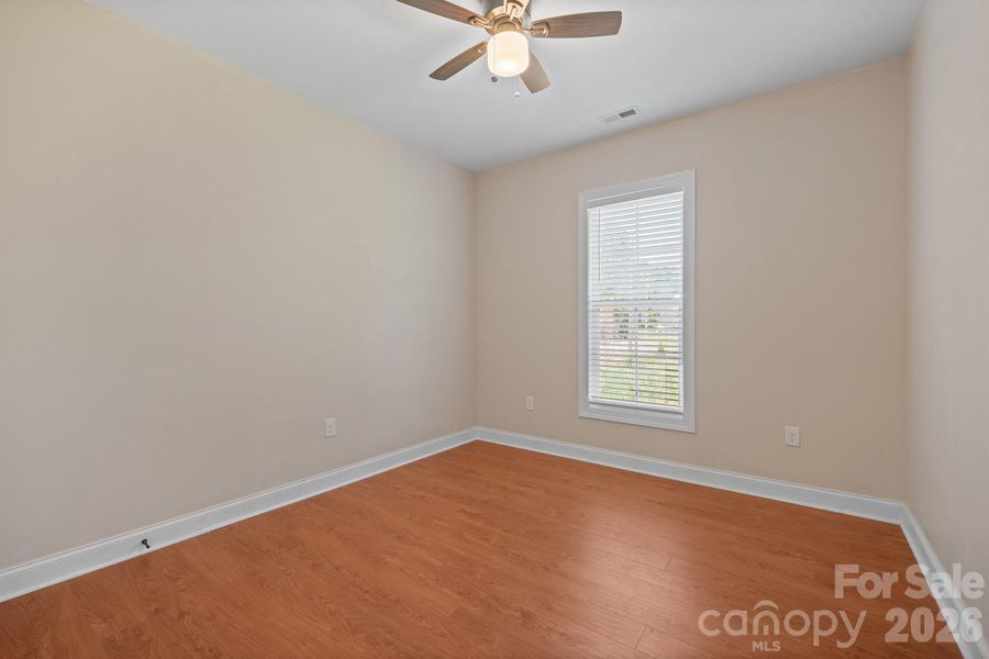 Spacious, unfurnished interior of a new home in , Kings Mountain (Image 17).