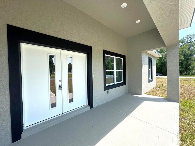 Spacious, unfurnished interior of a new home in , Citrus Springs (Image 38).