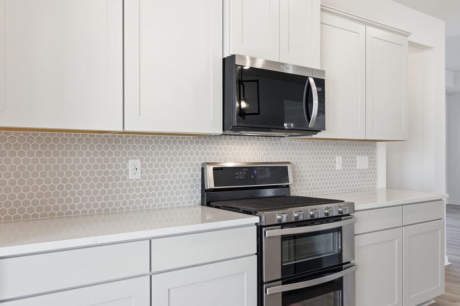 Representative furnished interior of a home built from the Grayson II by Great Southern Homes in Edgefield, Loris (Image 11).