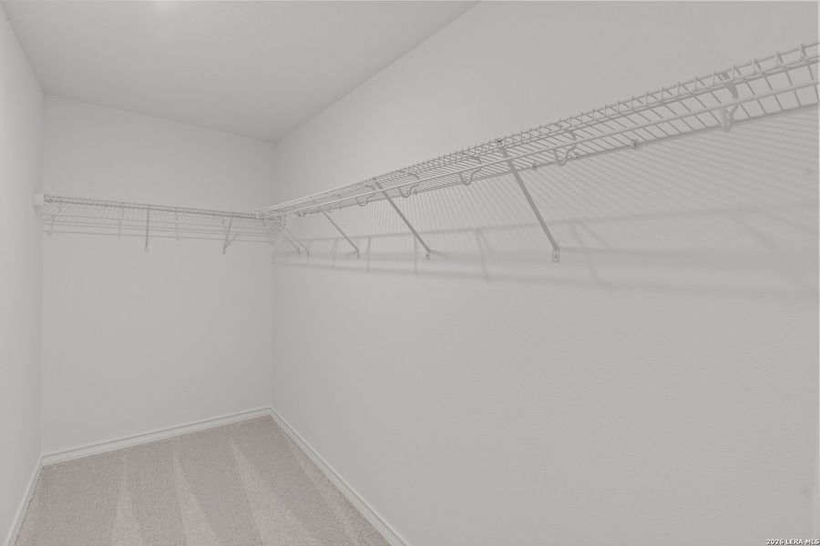 Spacious, unfurnished interior of a new home in Dove Song, Marion (Image 25).