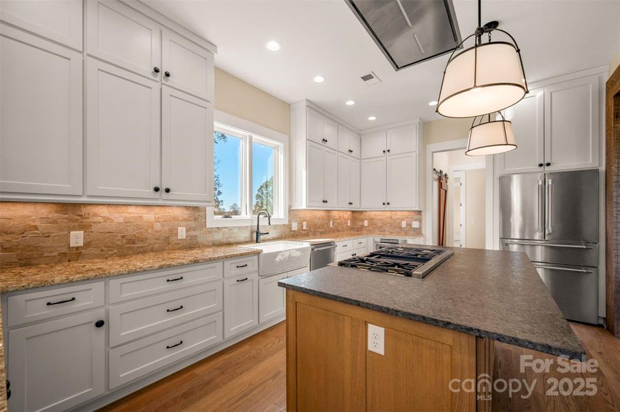 Furnished interior view inside a new home in , Tryon (Image 28).
