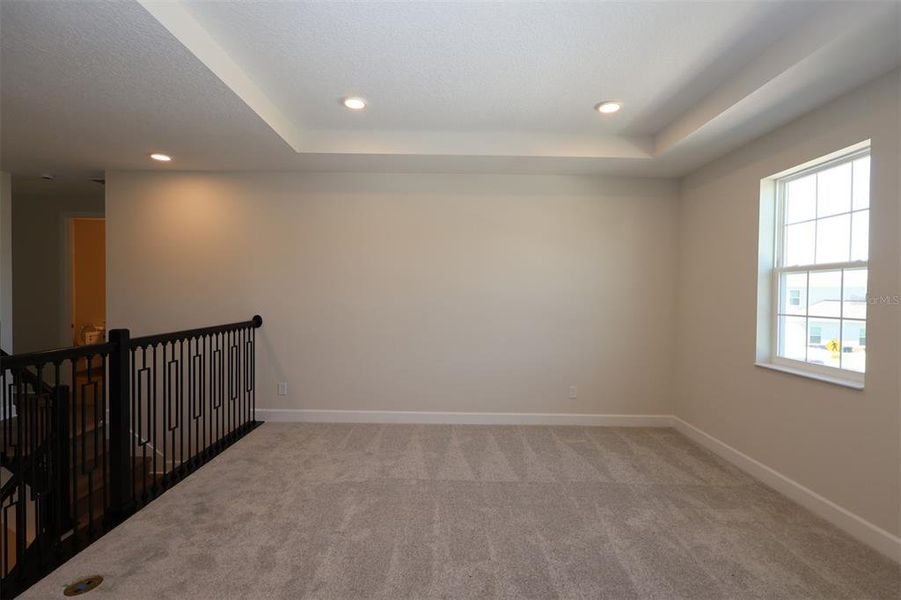 Spacious, unfurnished interior of a new home in Eden at Crossprairie, St. Cloud (Image 34).