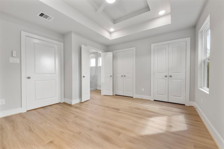 Spacious, unfurnished interior of a new home in , Houston (Image 19). Spacious, unfurnished interior of a new home in , Houston (Image 19).
