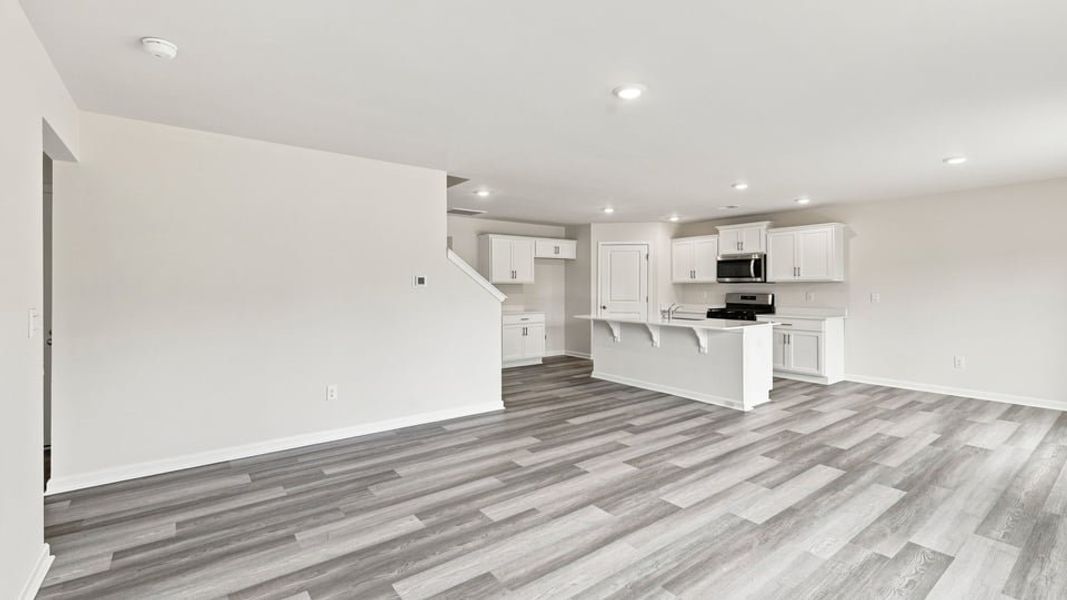 Spacious, unfurnished interior of a new home in Lakestone, Woodruff (Image 22). Spacious, unfurnished interior of a new home in Lakestone, Woodruff (Image 22).