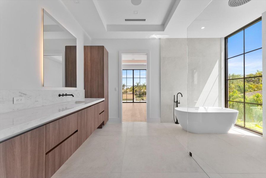 Spacious, unfurnished interior of a new home in , Boca Raton (Image 73). Spacious, unfurnished interior of a new home in , Boca Raton (Image 73).