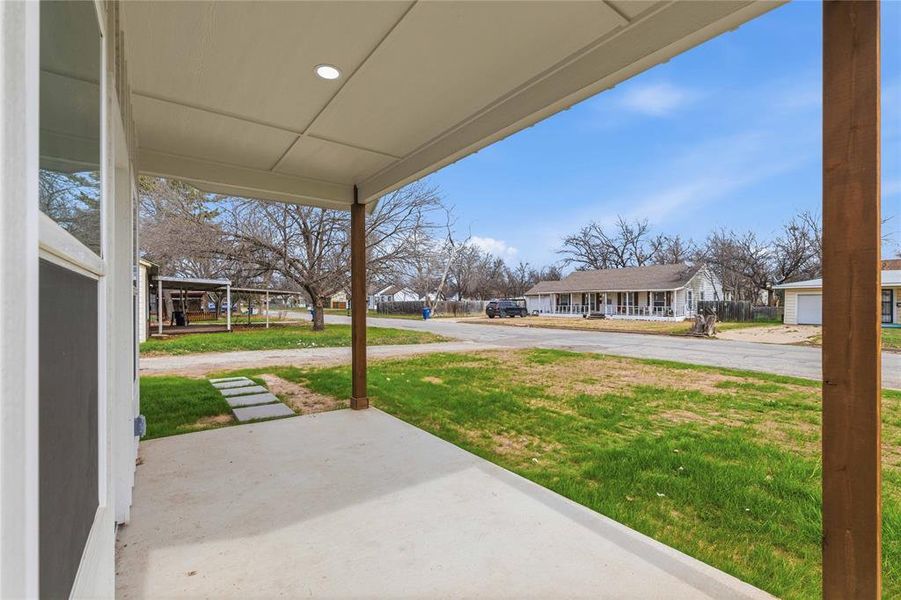 Exterior details and patio area of a home in , Brownwood (Image 20).