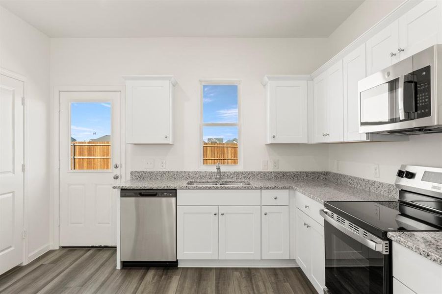 14. 501 Merced - Kitchen (2)