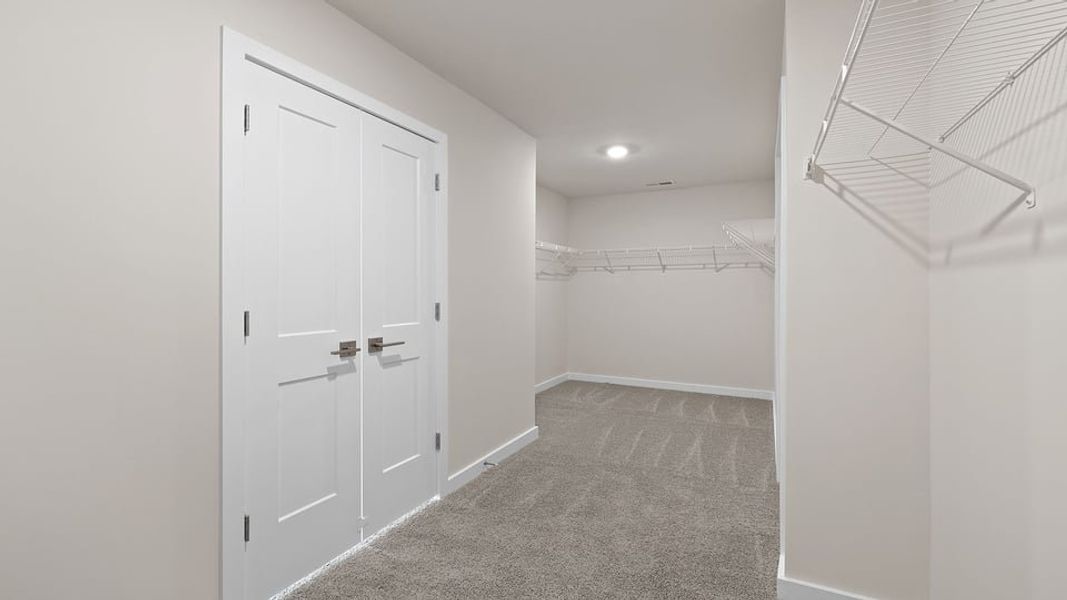 Spacious, unfurnished interior of a new home in Adams Glen, Greenville (Image 28).