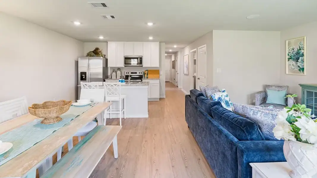 Furnished interior view inside a new home in Skybridge, Corpus Christi (Image 15).