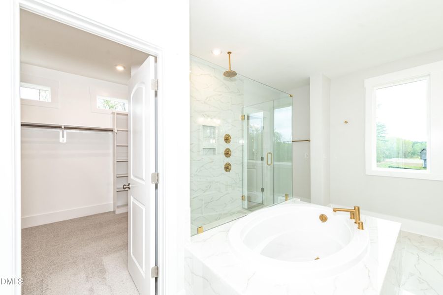 WFDS-0006-00_Champlain A_Primary Bath-1 WFDS-0006-00_Champlain A_Primary Bath-1